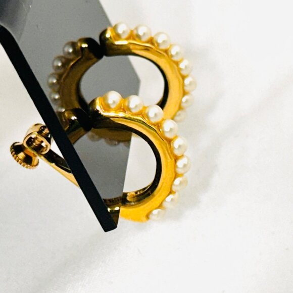 Vintage Napier Gold Tone Faux Pearl Half Hoop Screw Back Earrings - Picture 3 of 8